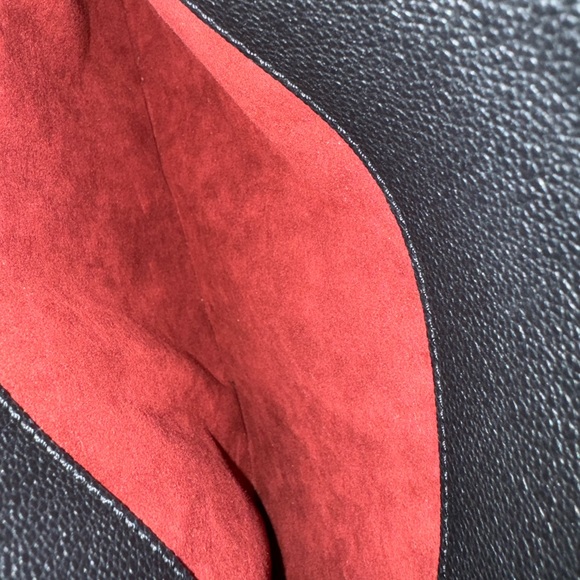 Louis Vuitton Grand Palais - Picture 7 of 13